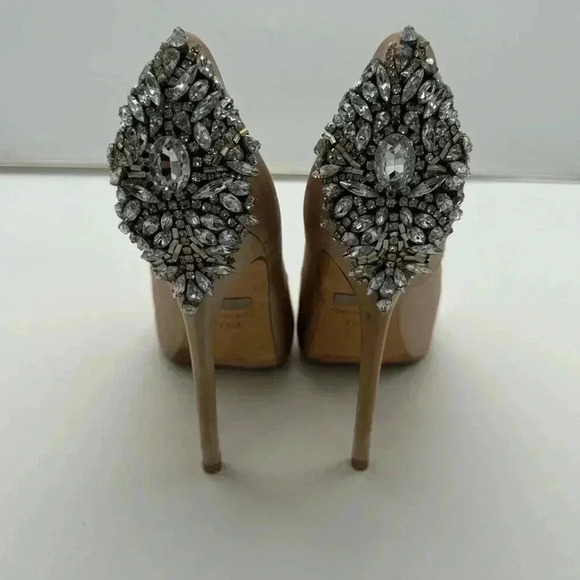 Pre-loved Badgley Mischka Kiara Nude Beige - Picture 8 of 9